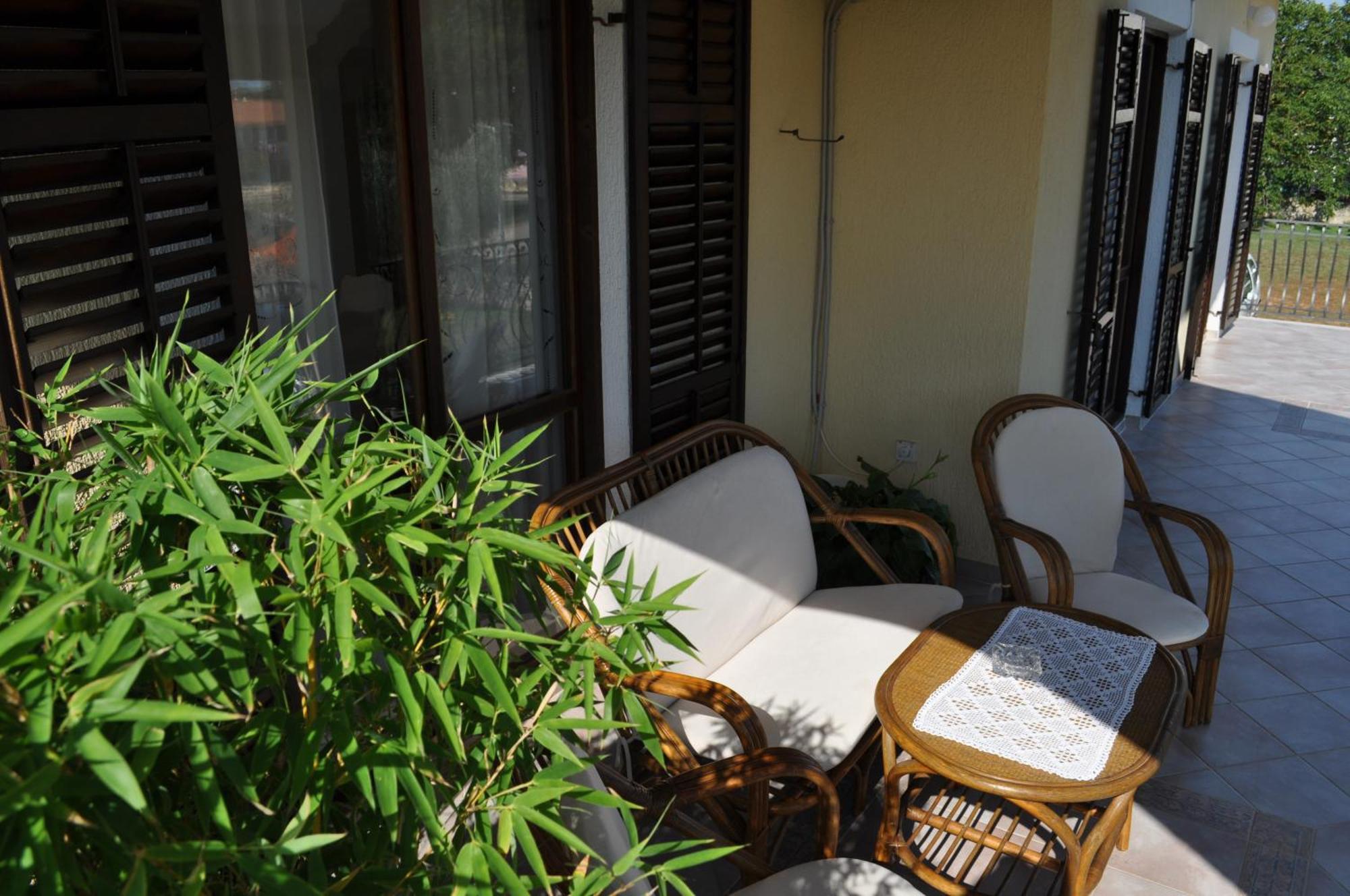 באלה Apartman Ostrea *** מראה חיצוני תמונה