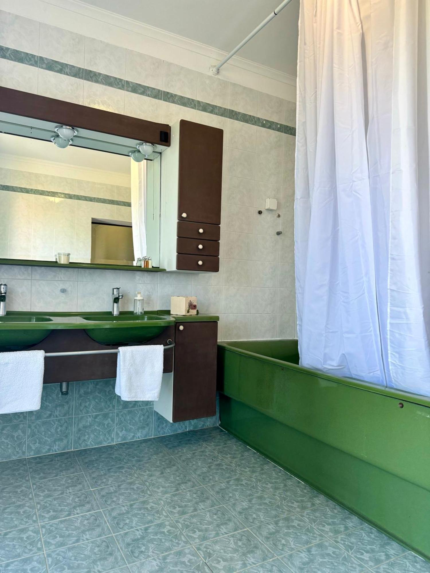 באלה Apartman Ostrea *** מראה חיצוני תמונה