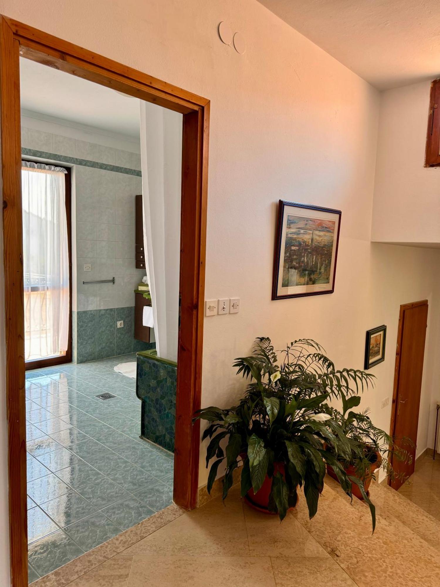 באלה Apartman Ostrea *** מראה חיצוני תמונה