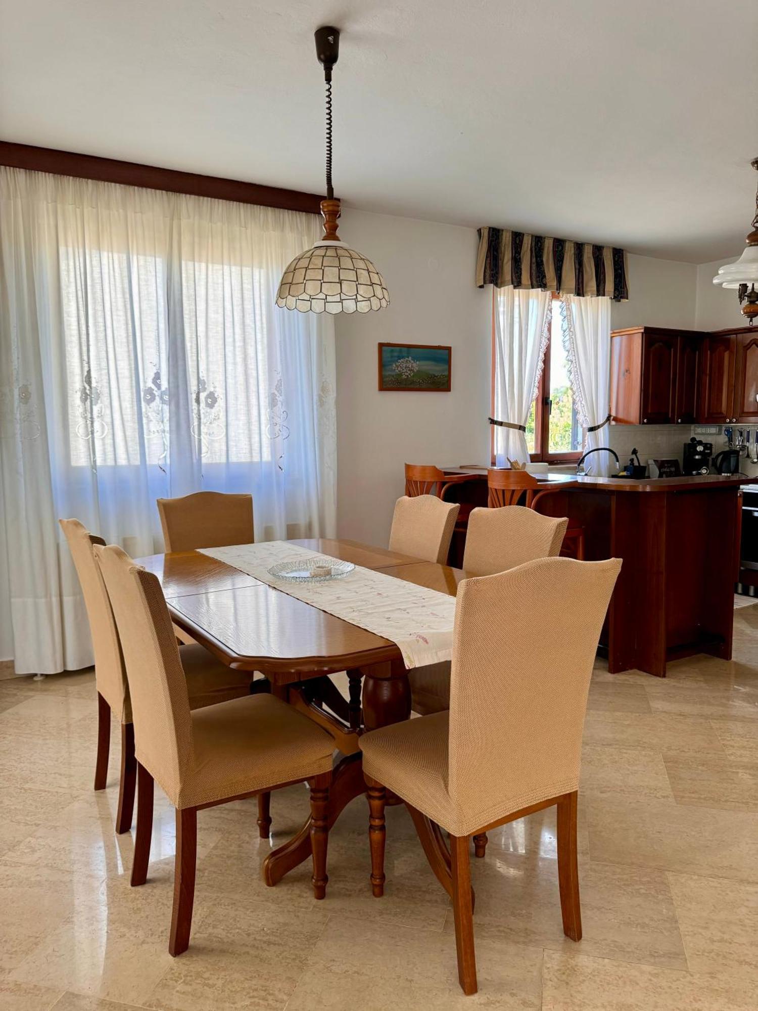 באלה Apartman Ostrea *** מראה חיצוני תמונה