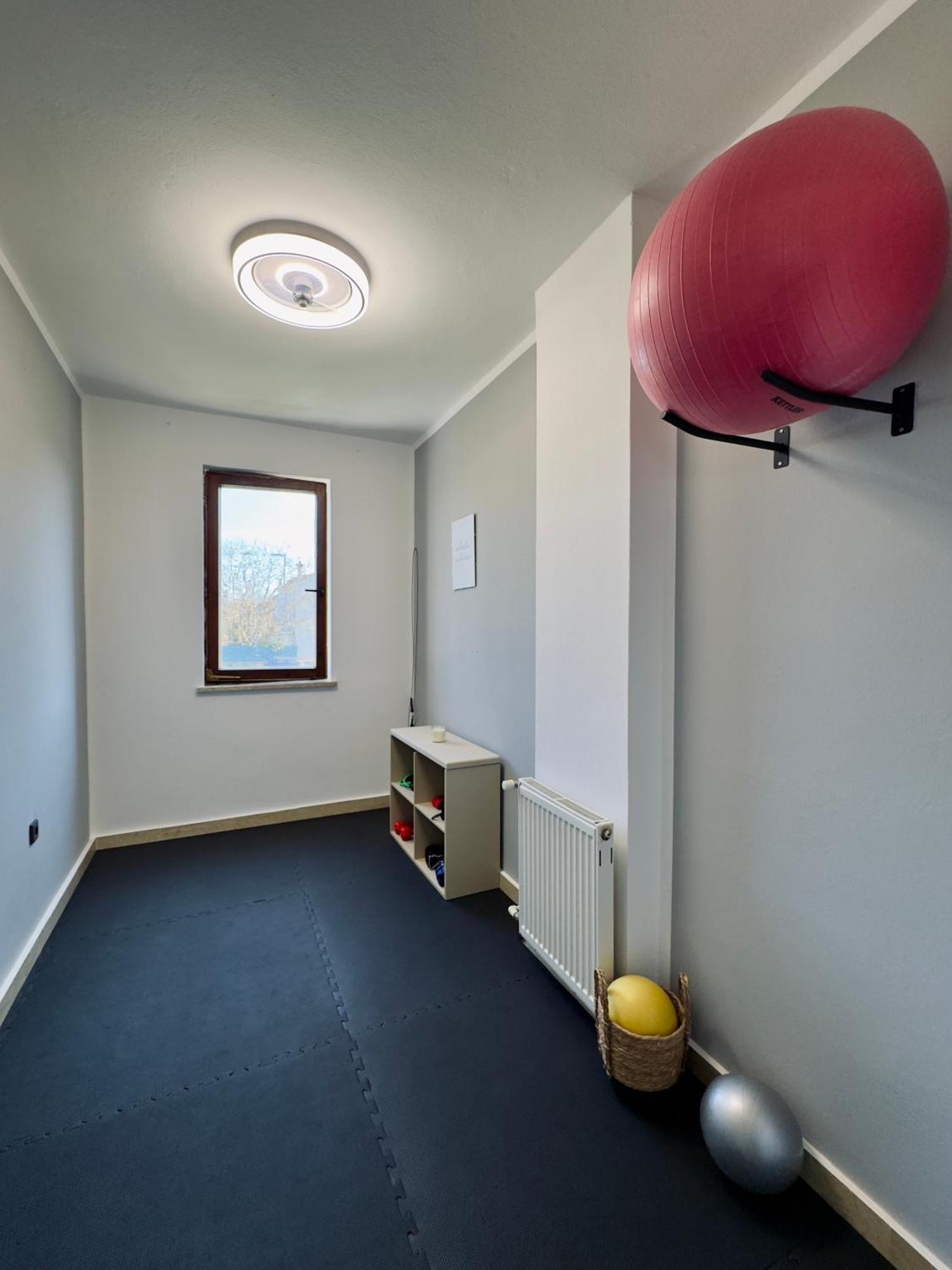 באלה Apartman Ostrea *** מראה חיצוני תמונה