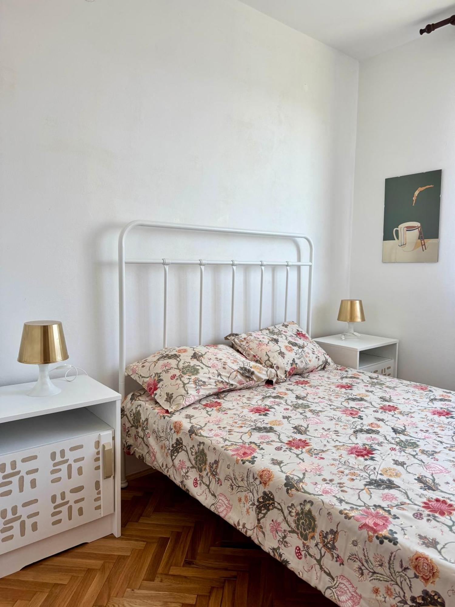 באלה Apartman Ostrea *** מראה חיצוני תמונה